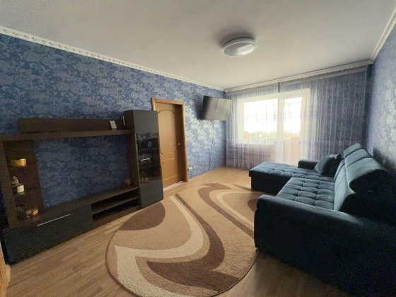 Продаж сучасної 4х кімнатної квартири Кривий Ріг