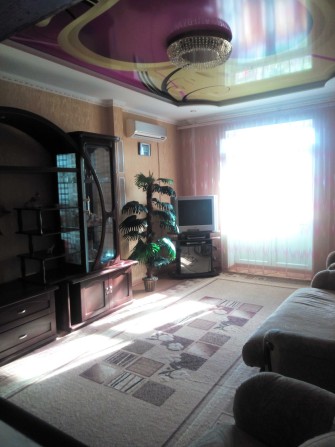 Продам трёхкомнатную"Сталинку"с автономным электроотоплением - фото 1