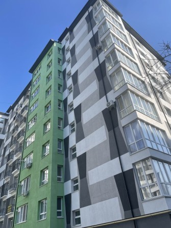 Терміновий продаж 3к квартира, вул. Пасічна, 44 - фото 1