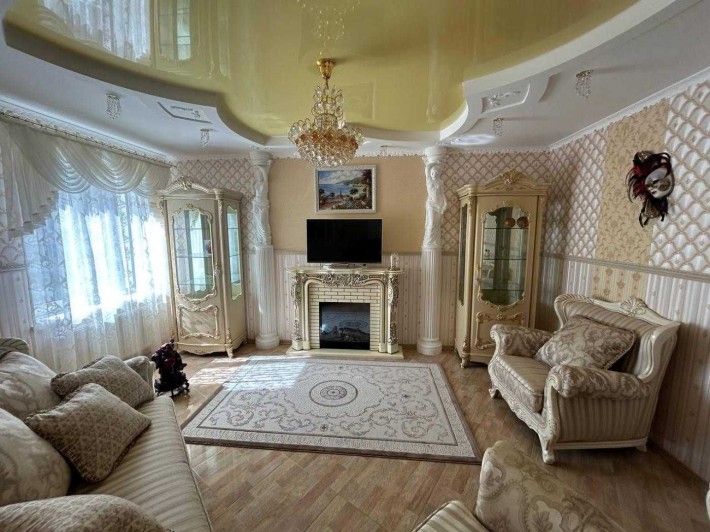 Продаж! 3-кімнатної квартири. Без комісії Газ. 2 балкони. 2 ванни. - фото 1