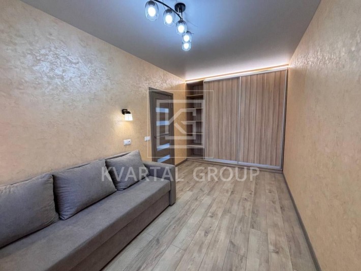 1К з ремонтом 1 681 $ за м² за готівку з оформленням в зданому будинку - фото 1