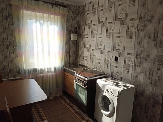 Продаю 2х кімнатну квартиру на НКГОКе Кривий Ріг