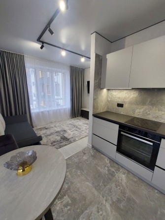 Smart квартира з дизайнерським ремонтом в ЖК Молодість. Ірпінь - фото 1