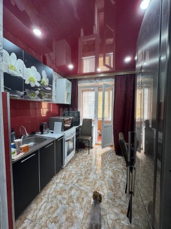 Продам 3к ул. Коцюбинского 27 + гараж во дворе - фото 1