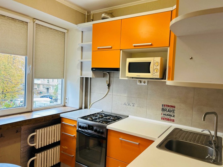 Терміново! Трикімнатна квартира в районі 40 кварталу в Луцьку - фото 1