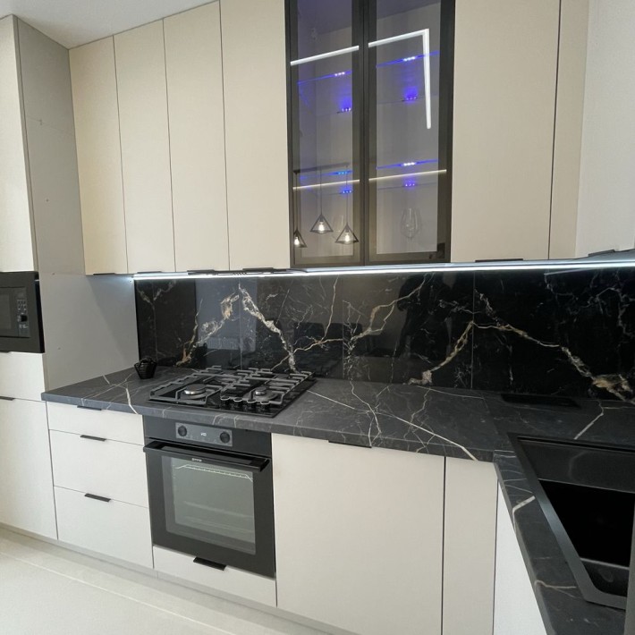 Укомплектована 2км квартира в обжитому новому ЖК у ЦЕНТРІ. вул Довга! - фото 1