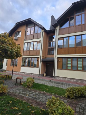 Продаж трьохкімнатної квартири. - фото 1