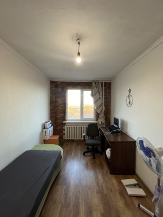 Продаж 3к Купріна поряд Кривбасівська Ц-м район, площа Визвол - фото 1