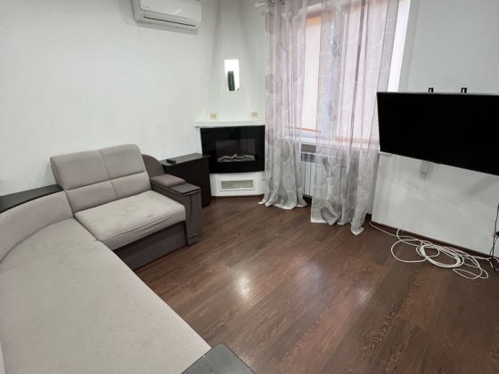 Двокімнатна квартира біля Центрального парку Ирпень