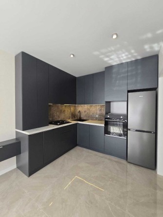 Продаж 1-к квартира з ремонтом та газовим опаленням в 6,5 км від Києва - фото 1