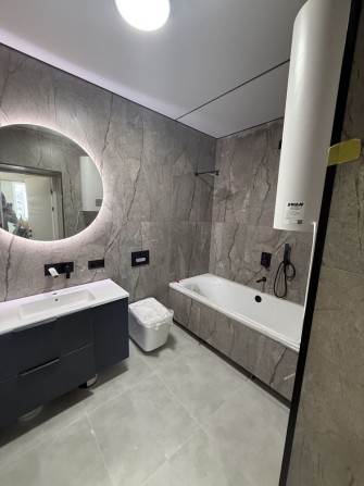 Новий ремонт! Закрита територія, тиха локація. Без КОМІСІЇ для ПОКУПЦЯ - фото 1