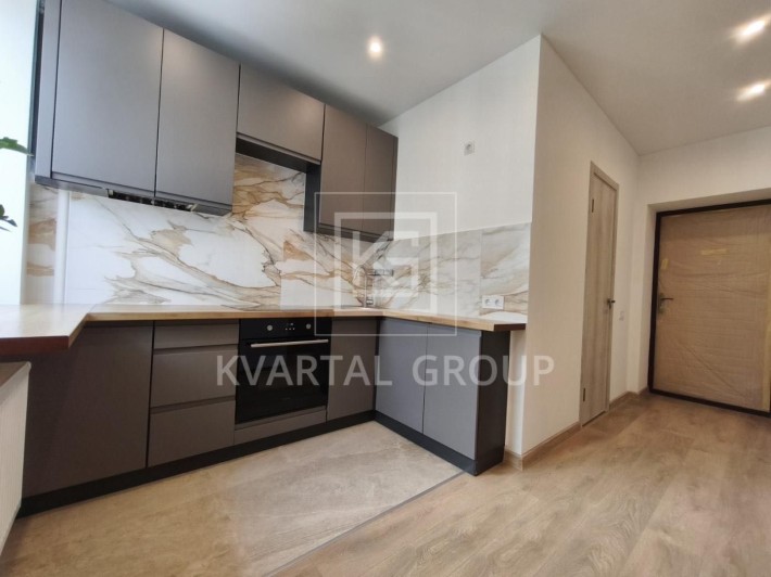 Продам сучасну квартиру в Ірпені, готова для життя - фото 1