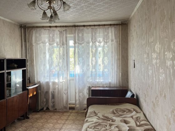 Продаж 2к Армавірська (Джона Маккейна), 16лікарня, 44 кв, поряд Шелтер Кривий Ріг