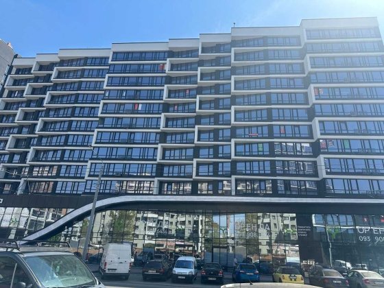 Продам 2 км в центрі А5 Ивано-Франковск