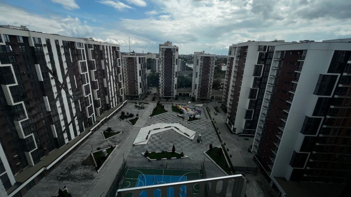 3-кімнатна ЖК Манхеттен,здана,готова до ремонту - фото 1