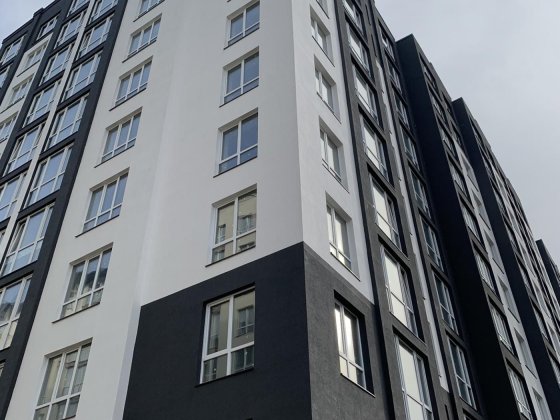 Продається однокімнатна студія біля парку Ивано-Франковск