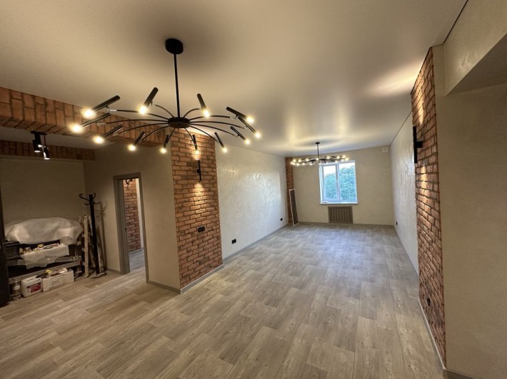 Продаж 3х кімн.кварт. Центр вул.Соборна (з видом на фонтан, парк ) - фото 1