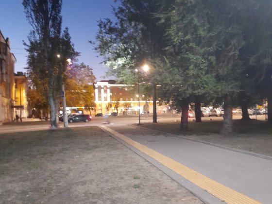 Продам 2кімн сталінку  на пл.Володимира Великого Кривой Рог