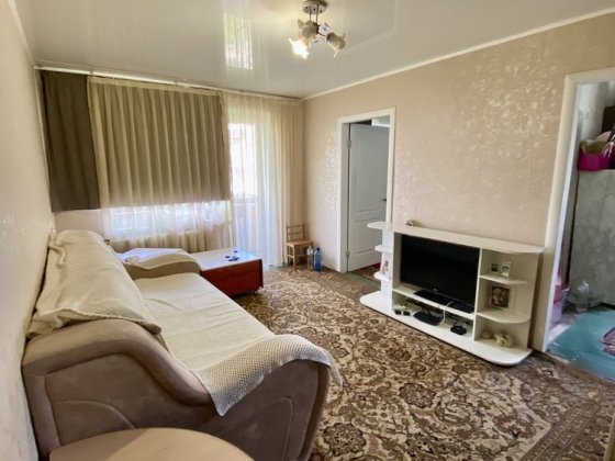 Продам 3-кімнатну квартиру на Ювілейній Кривой Рог