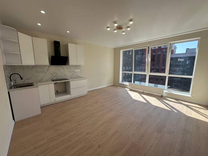 Готова кватира з ремонтом та меблями! Швидкий виїзд до Києва! - фото 1