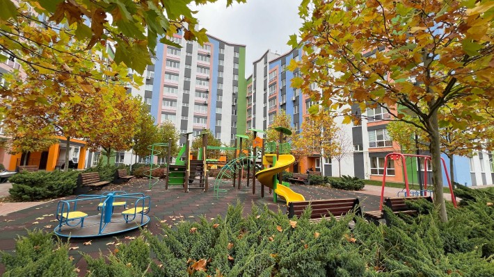 Євро 2к квартира 45м2 поруч з набережною Мінімальне оформлення - фото 1