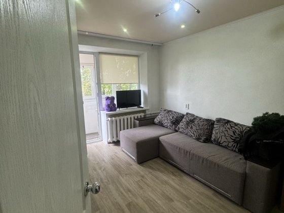 Продається 1кім. квартира , центр, район Сінсея. Кременчуг