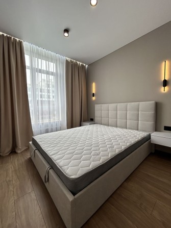 Квартира з новим ремонтом! Балкон! Без комісії! - фото 1