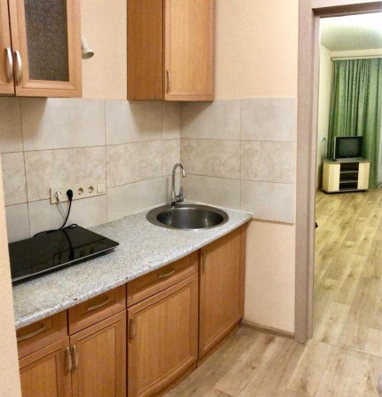 Продаж квартири з ремонтом, меблями!Вид на Набережну!Виізд до Києва! - фото 1