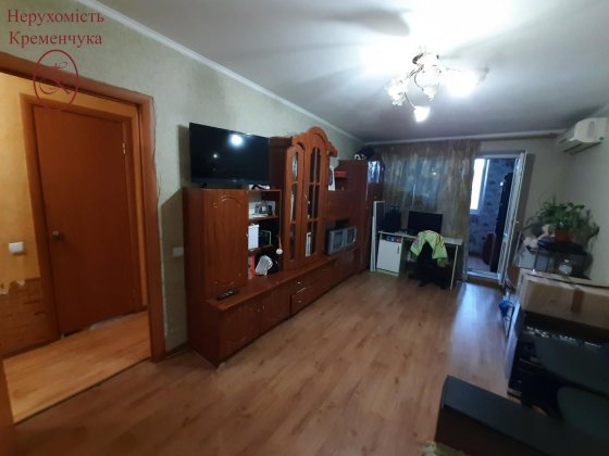 Продам 1 кім квартиру з великою лоджією на Лесі Українки Кременчуг