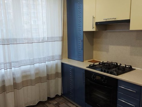 Продається 1 кім. квартира по вул. Героїв України, 25 Кременчуг