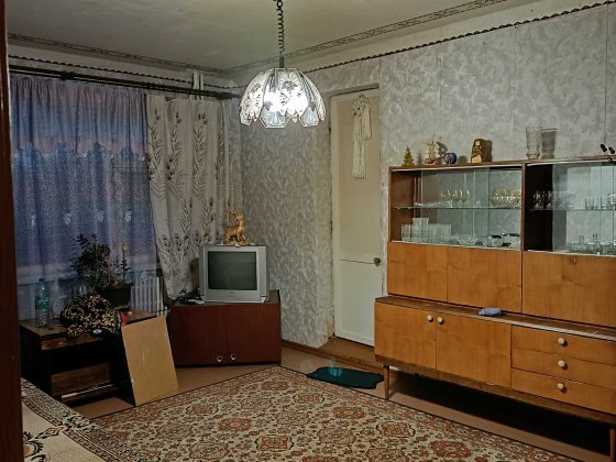 Продам двухкомнатную квартиру. Молодежный Кременчуг