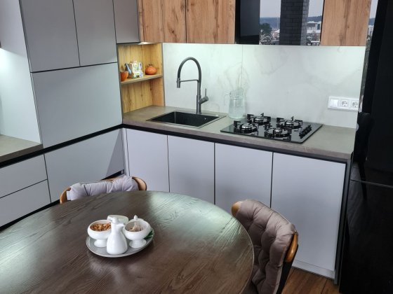 ЮТЛАНДІЯ-1, дворівнева, трикімнатна. ВЛАСНИК. Ирпень