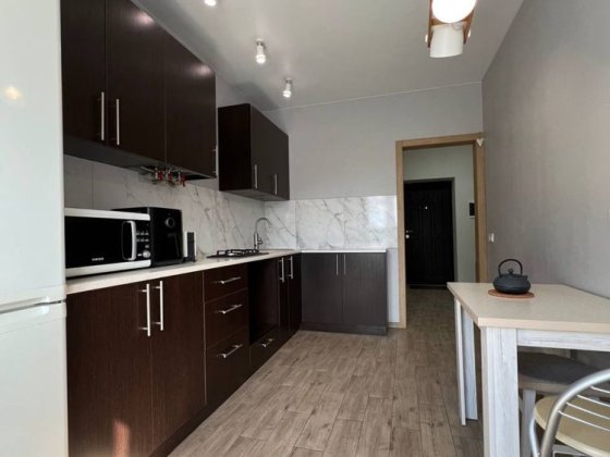 Продаж 1к з ремонтом . Балкон +Гардеробна . Податки 2% Ірпінь