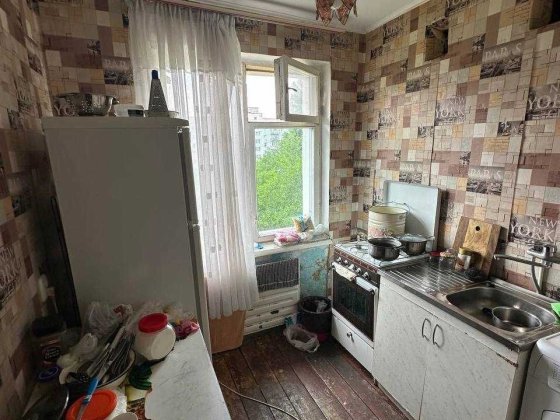 Продаж 4х-кімн. 5/5 пов. р-н Водоканал вул.Гер.Маріуполя буд.59 Кременчуг