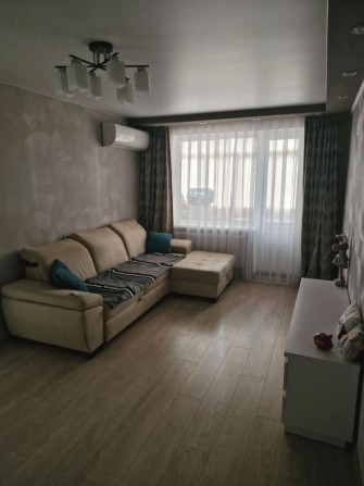 Продам 3-х ком. квартиру - фото 1