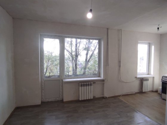 Продаж. Невелика, але своя. 1 кімнатна на ЛАСТІВЦІ, Дніпршосе Кривий Ріг