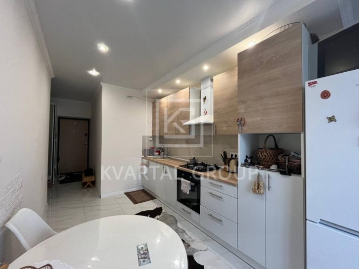 Продам квартиру в центрі Ірпеня, повністю укомплектована - фото 1