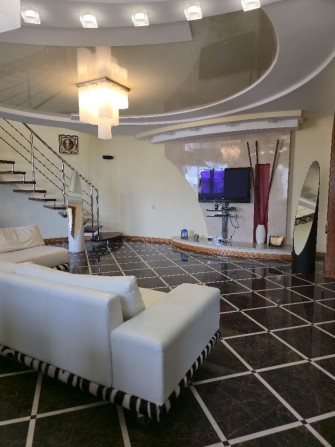 Продаж квартири дворівневої для сім'ї - фото 1