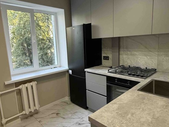 Алмазний | 2к | 46 м² |Цегла | Роздільні кімнати |Кухня 8 м²| КОД44209 Полтава