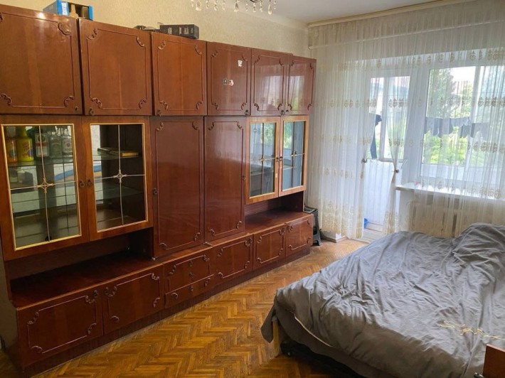 Продам 2-х кімнатну квартиру від власника Перемоги - фото 1