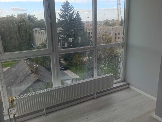 Продам 2-кімнатну квартиру з ремонтом по вул Рівненській 67,2 м.кв. Луцьк