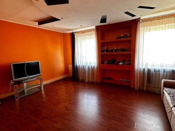 2к.квартира, ближня Левада , 90м2, 6/10, з КОТЛОМ! Полтава