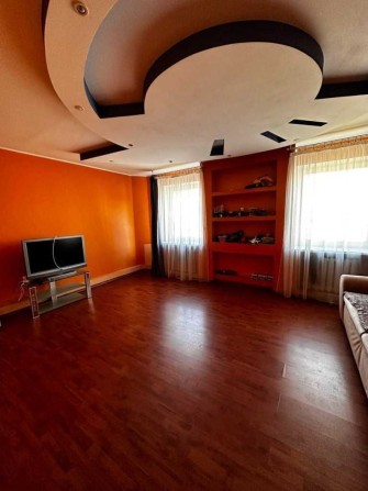 2к.квартира, ближня Левада , 90м2, 6/10, з КОТЛОМ! - фото 1