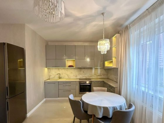 Євродвійка в Луцьку, паралельно вул.Рівненська (за Модерн Експо) Луцьк