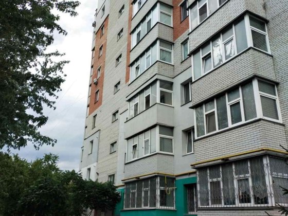 Продаж однокімнатна квартира з автономним опаленням Сумы