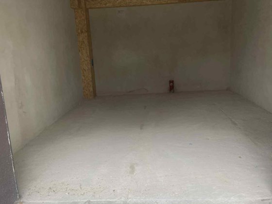 Великий Гараж 100євро височана 18 містечко центральне Івано-Франківськ