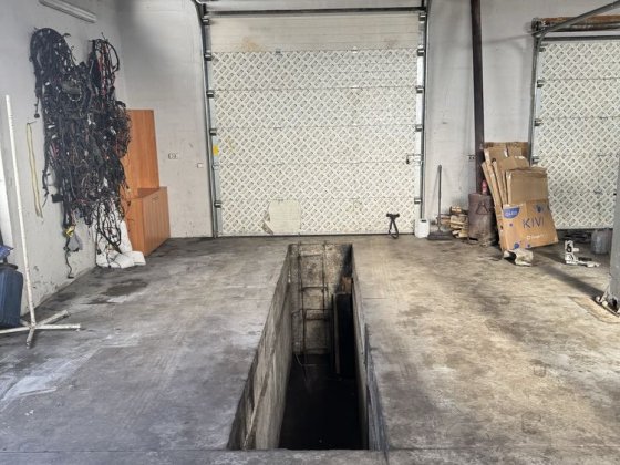 Здам в оренду пів боксу Рівне