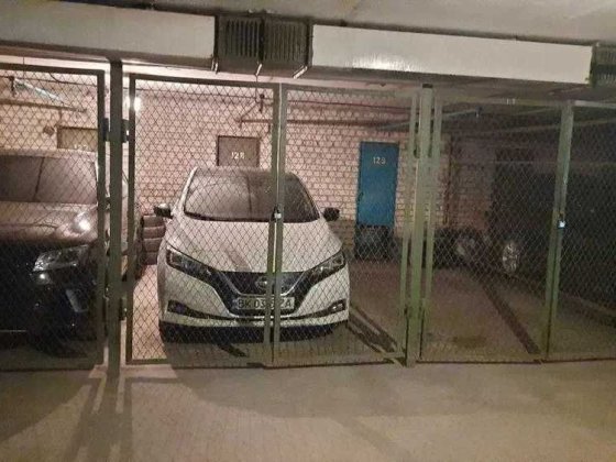 оренда Гараж 4 пов. для великого авто Рівне