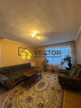 Продаж квартири в гарному житловому стані - фото 1