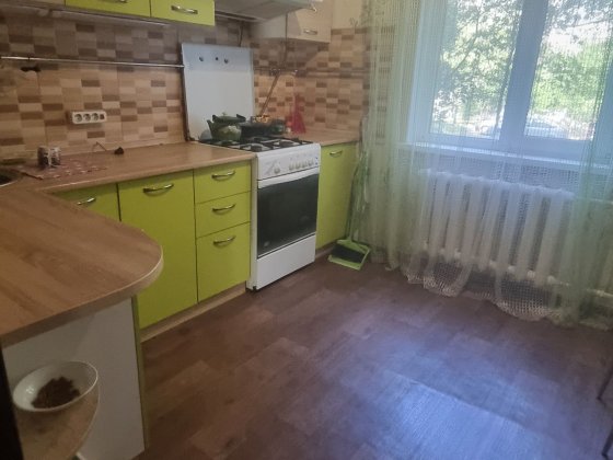 Продаж 3х кімнатної квартири 5 Зарічний Кривий Ріг